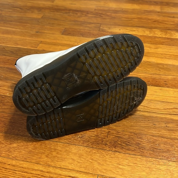 Brand New 1460 Doc Martens!!! - Picture 5 of 6